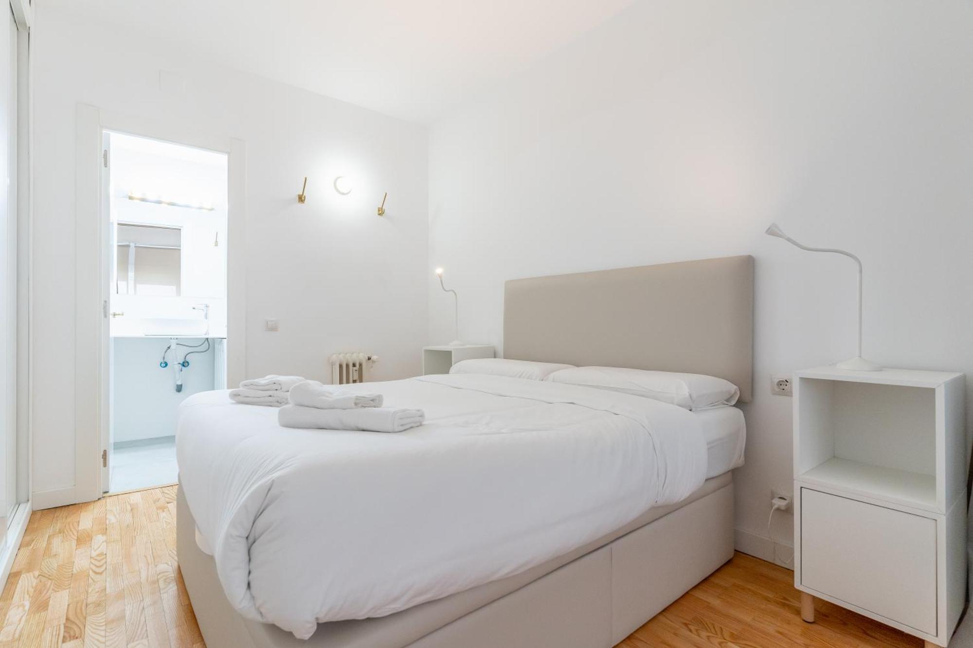 Cozy And Bright-1Bedroom 1Bathroom-Las Letras Madrid Bagian luar foto